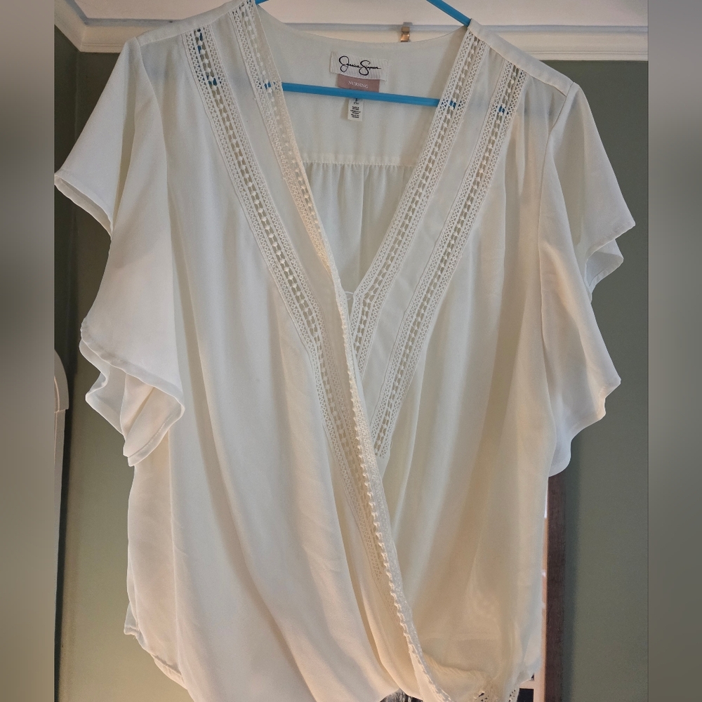 Jessica Simpson Cream Nursing Top